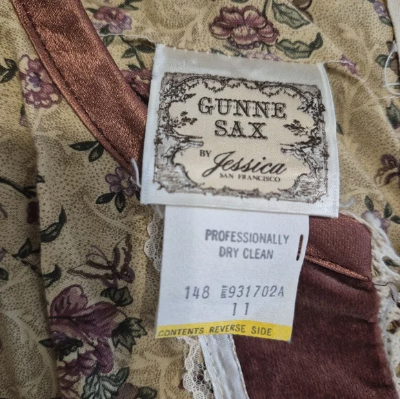 Vintage Gunne Sax Peasant Dress - Picture 3 of 16